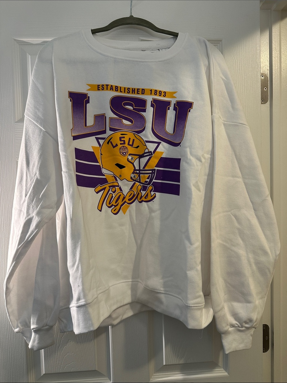 XL Pressbox White LSU Tigers Graphic Sweatshirt with Purple and Gold Logo